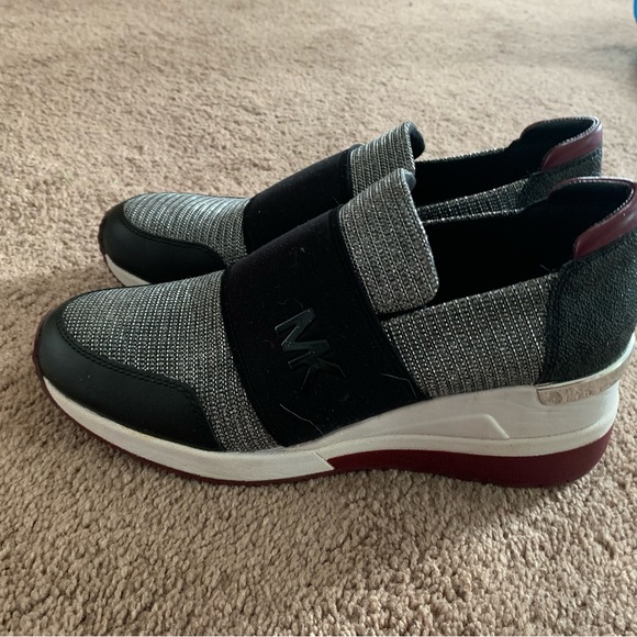 Michael Kors Silver Lurex Slip on Trainers - Picture 2 of 6